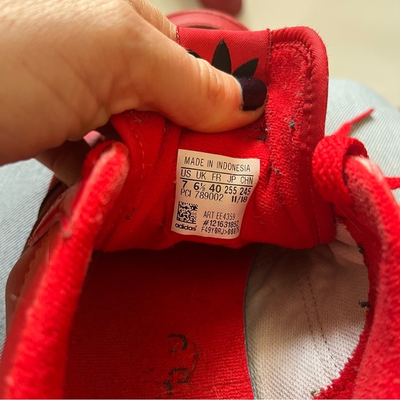Adidas Red Retro 80’s Continental Sneakers size 7 - Picture 9 of 10